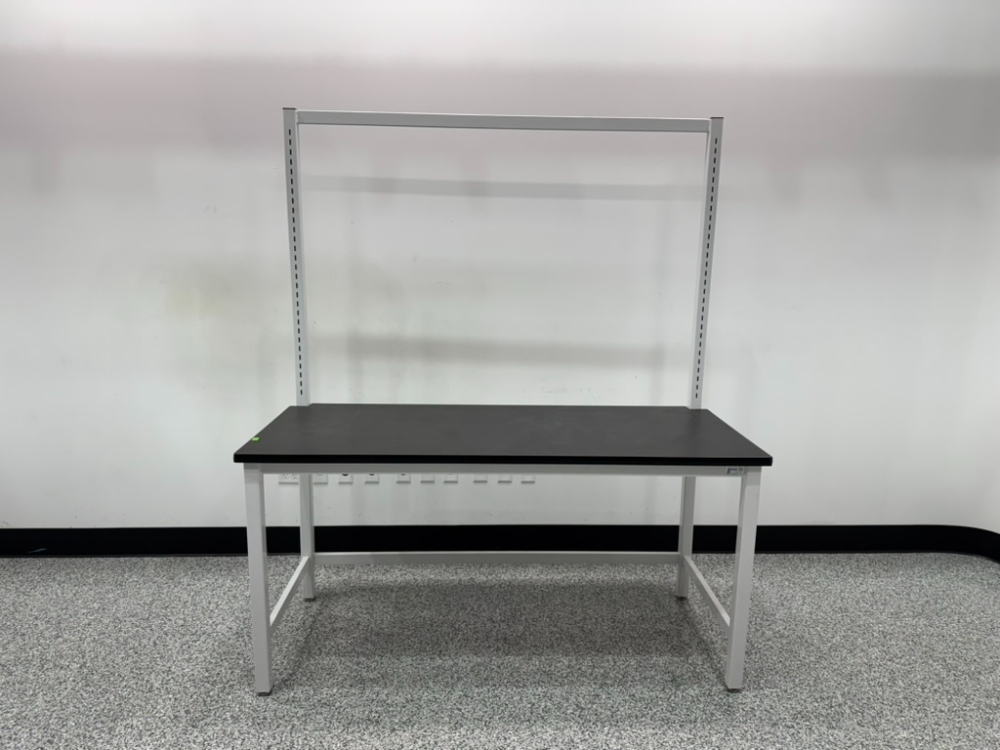 Image of 6' Stationary Lab Bench